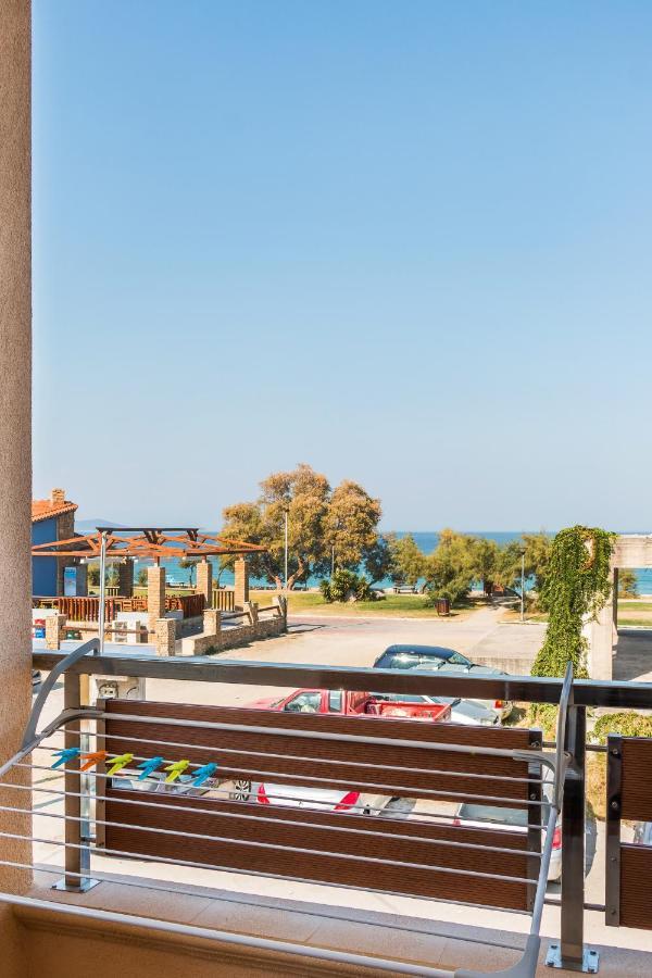 Okean Studios Ierissos Exterior photo